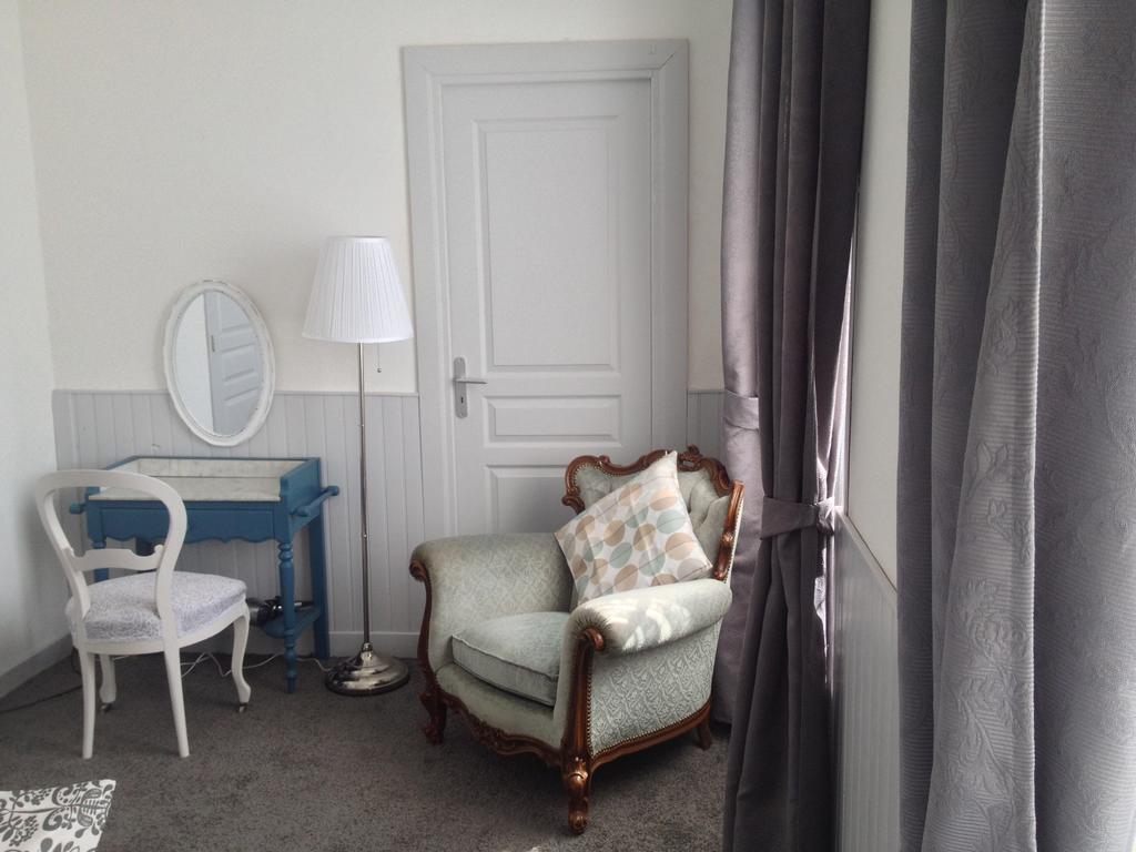 Hotel Le Petit Dragon Rouge Miers Pokój zdjęcie
