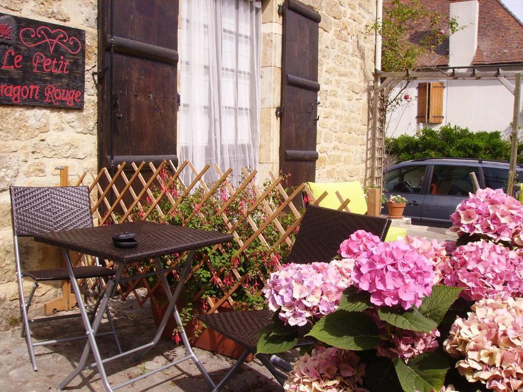 Hotel Le Petit Dragon Rouge Miers Pokój zdjęcie